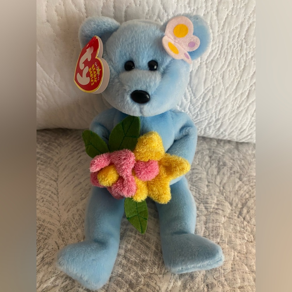 🌸 RETIRED TY BEANIE BABY BEAR “BLUEBONNET”. MWMT! DATED JUNE 2005! APPROX 8”.